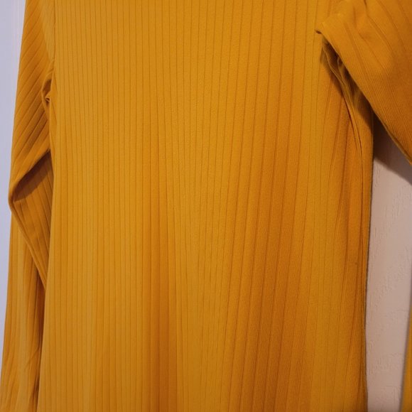🍂 Mustard Long Sleeve Dress - Picture 3 of 7